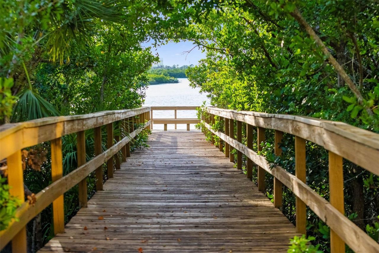 743 Foggy Morn Lane, Bradenton, FL 34212 Photo