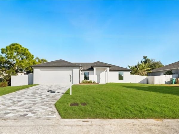 1213 NW 22nd PL , CAPE CORAL, FL 33993