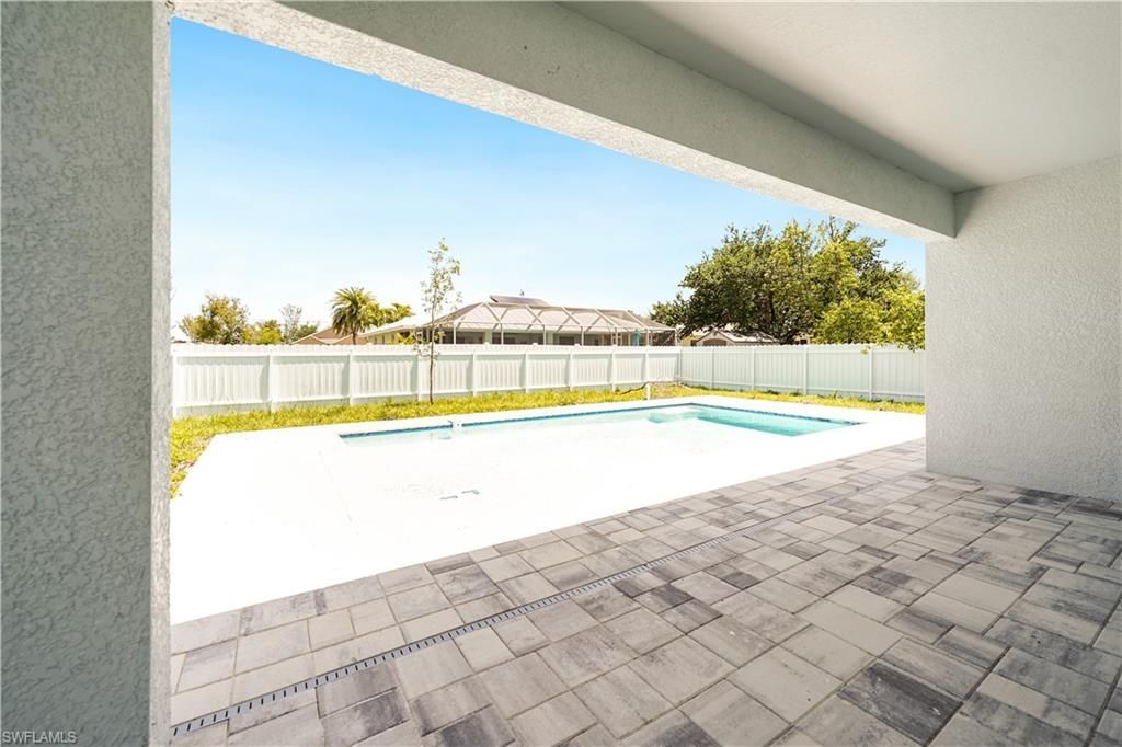 1213 NW 22nd Pl, Cape Coral, FL 33993 Photo