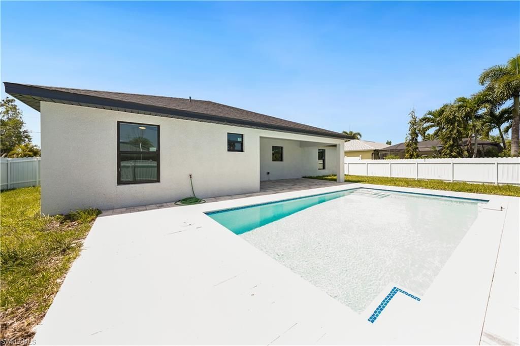 1213 NW 22nd Pl, Cape Coral, FL 33993 Photo