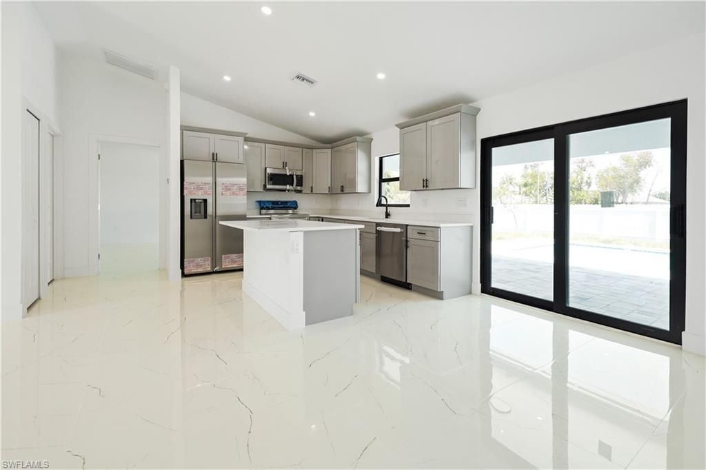 1213 NW 22nd Pl, Cape Coral, FL 33993 Photo