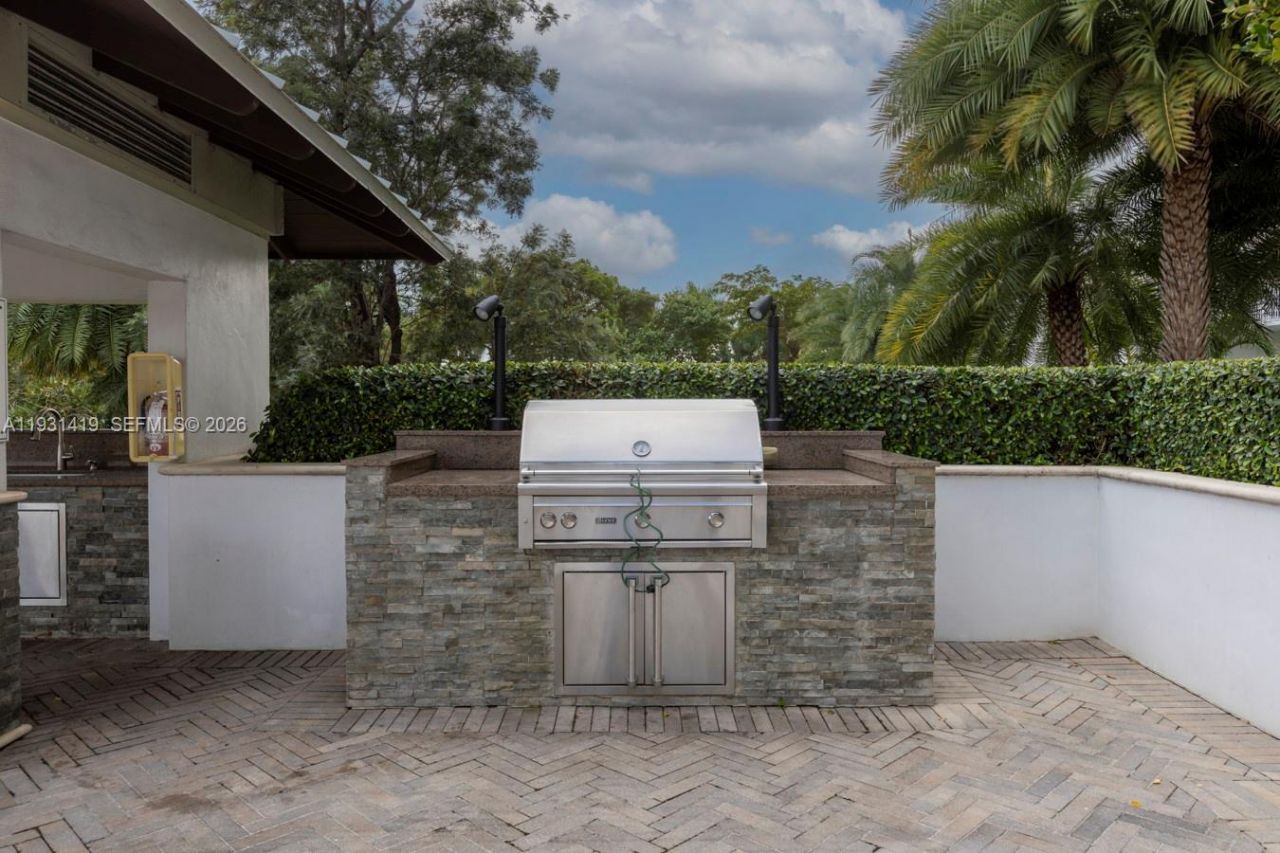 2801 NE 183 St, Unit 301W, Aventura, FL 33160 Photo