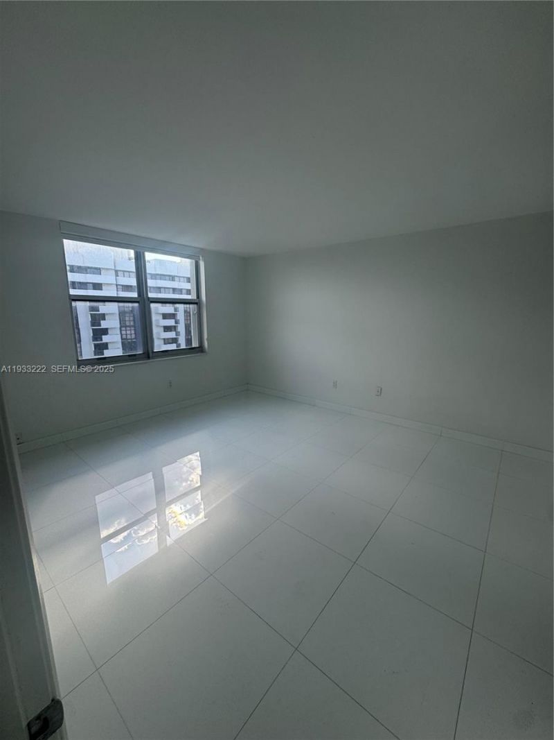 625 Biltmore Way, Unit 1103, Coral Gables, FL 33134 Photo