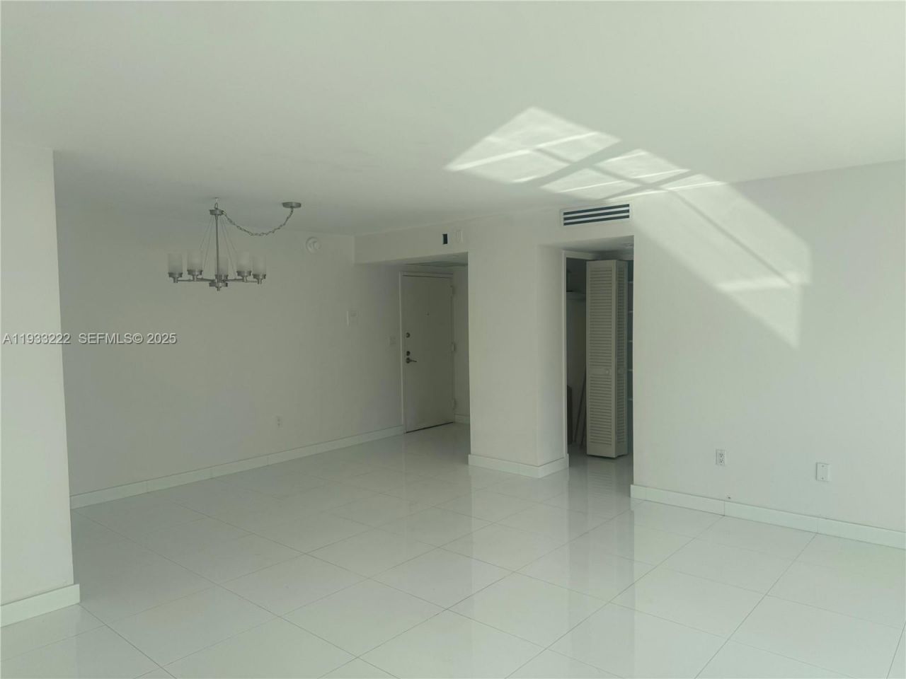 625 Biltmore Way, Unit 1103, Coral Gables, FL 33134 Photo