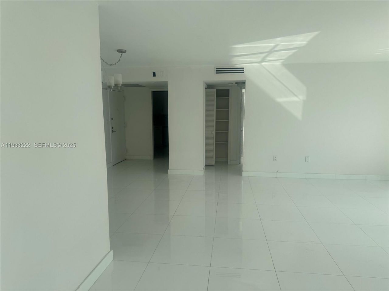 625 Biltmore Way, Unit 1103, Coral Gables, FL 33134 Photo
