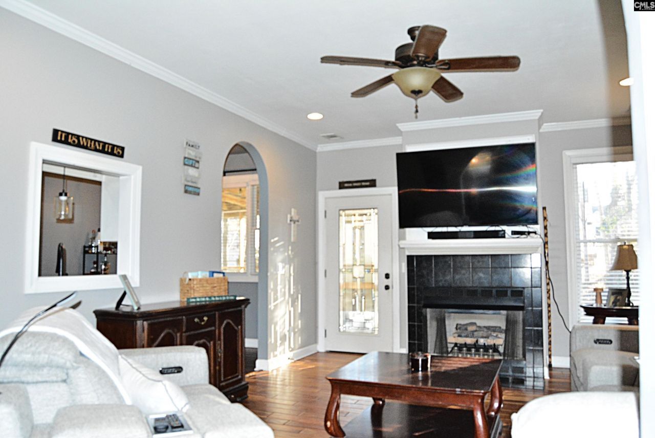 15 Falbrook Court Photo 11