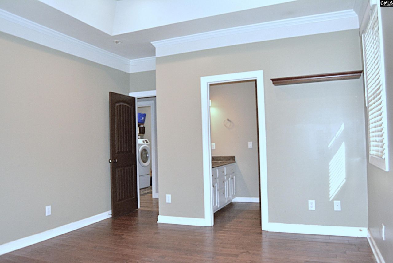 15 Falbrook Court Photo 26