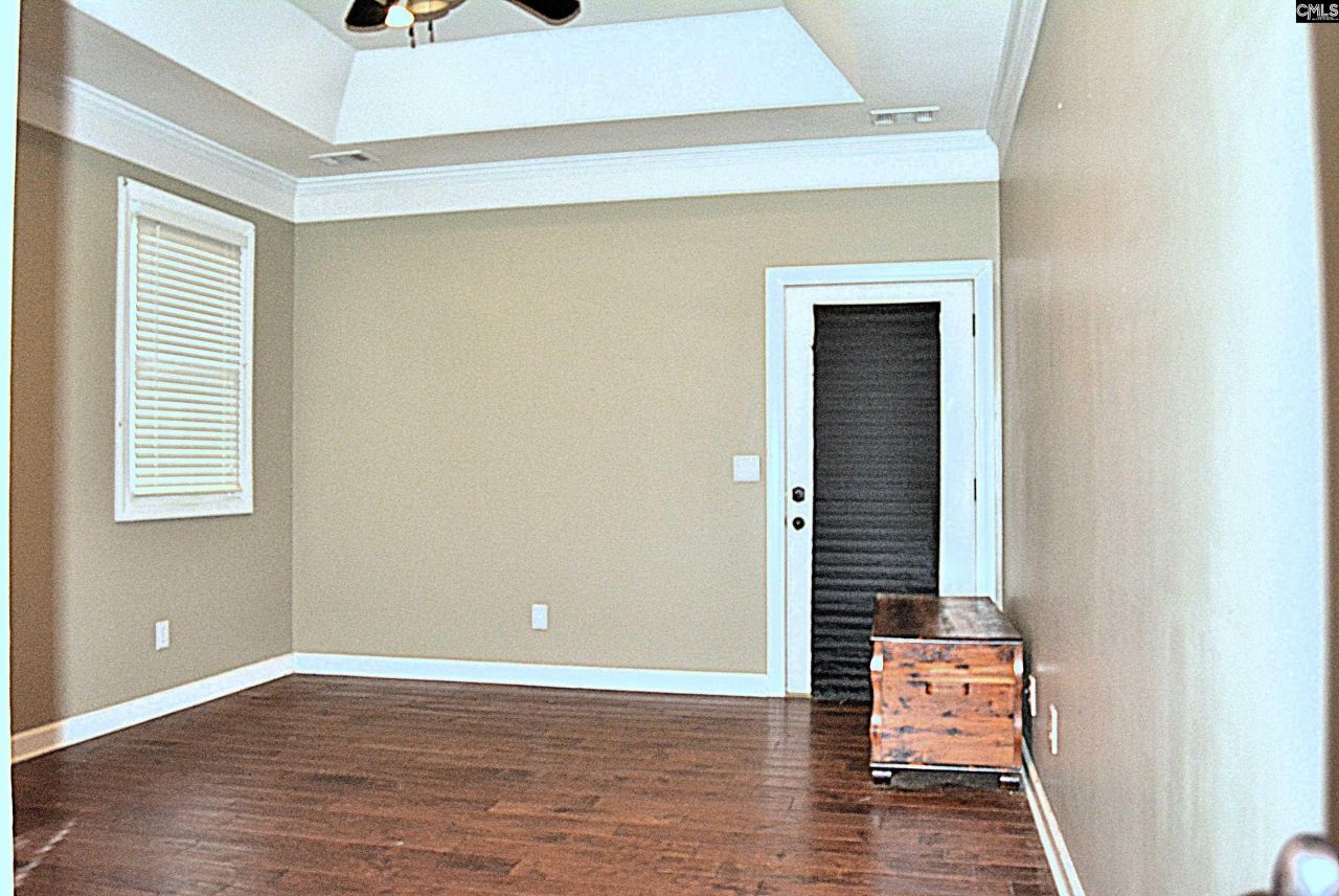 15 Falbrook Court Photo 27