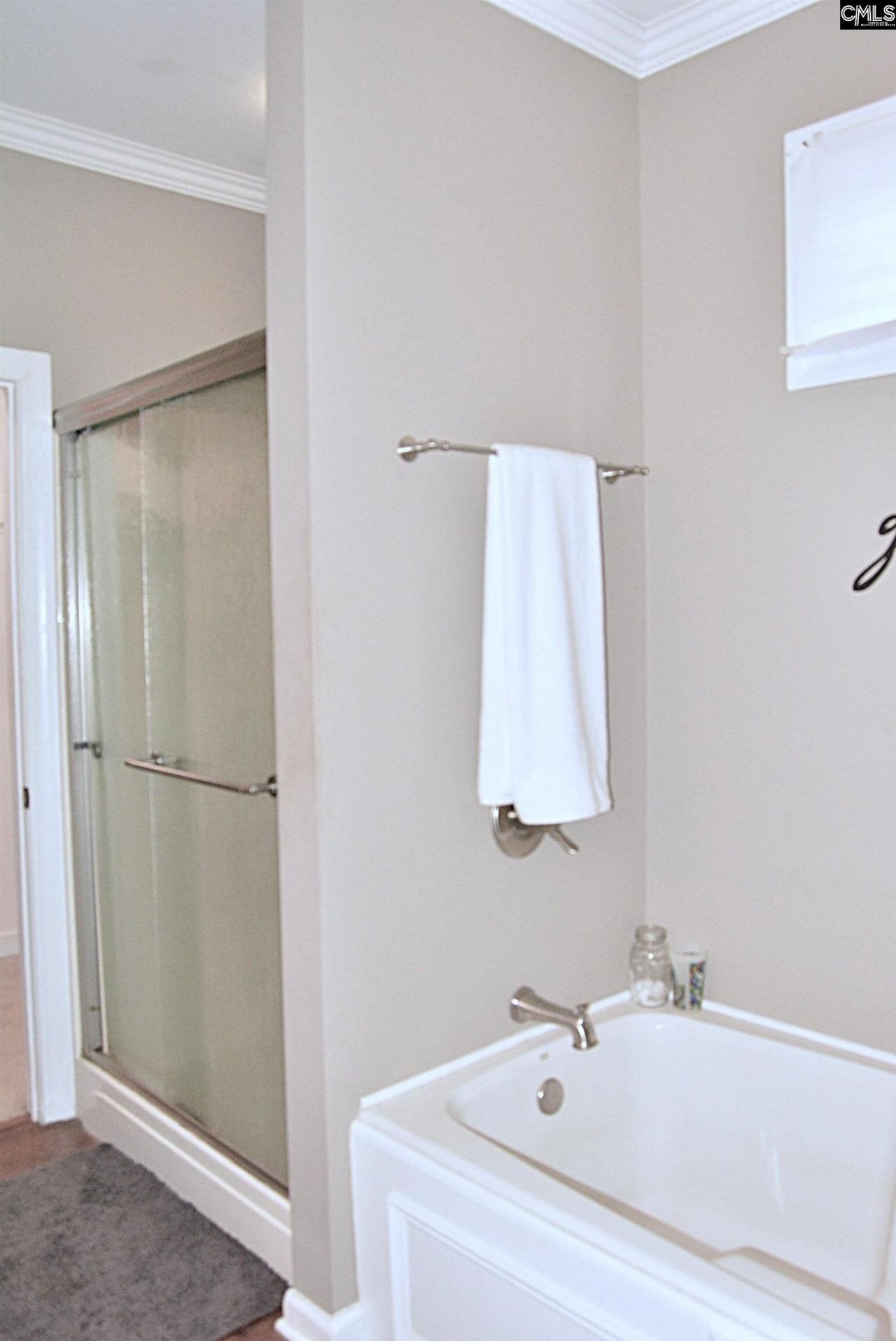 15 Falbrook Court Photo 31