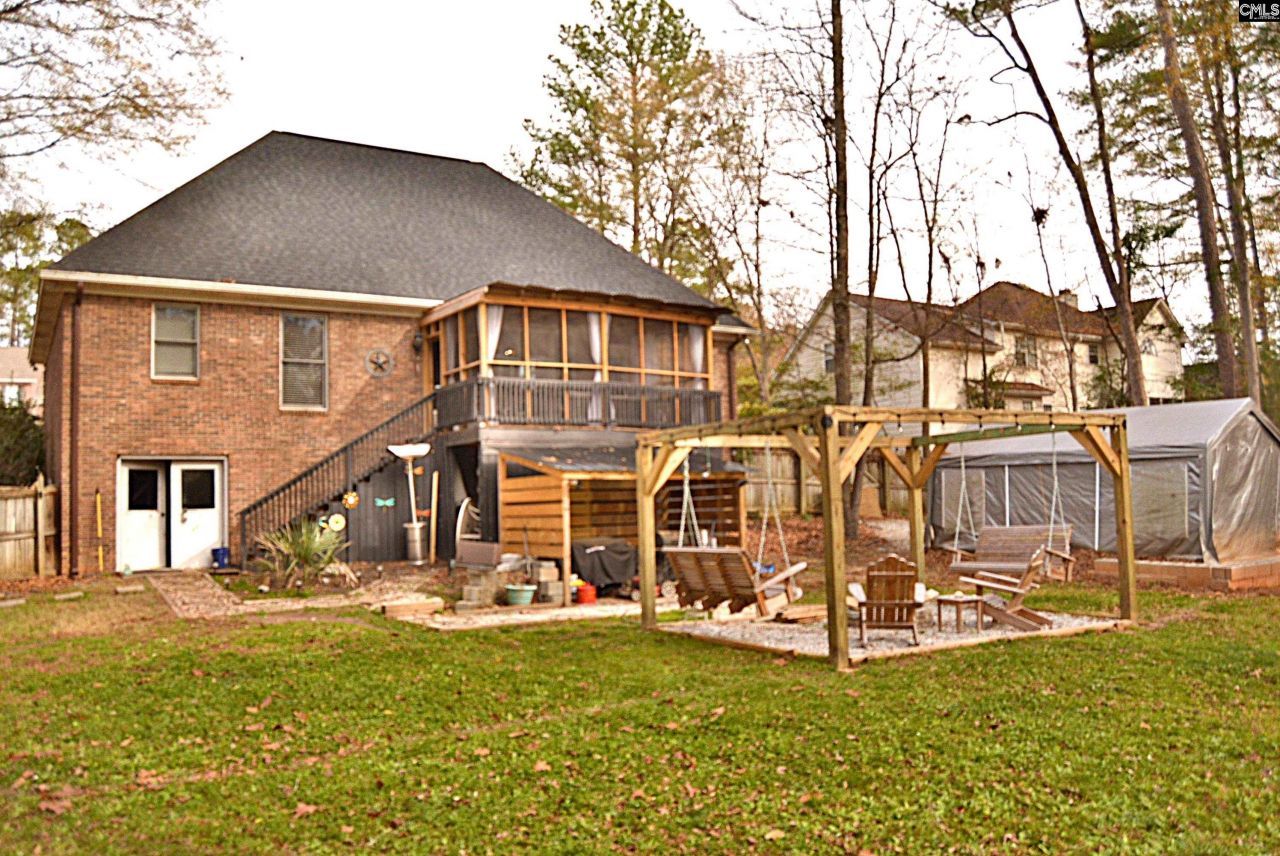 15 Falbrook Court Photo 44