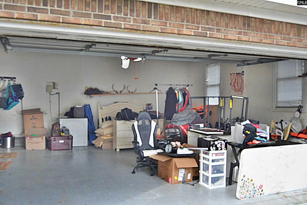 15 Falbrook Court Photo 49