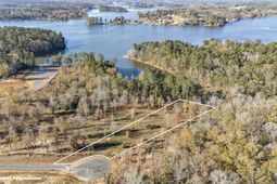 Ferry Phil Court photo 4