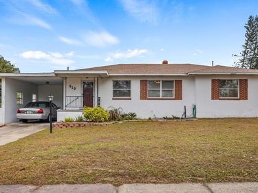 510 N PALM AVENUE, HOWEY IN THE HILLS, FL 34737