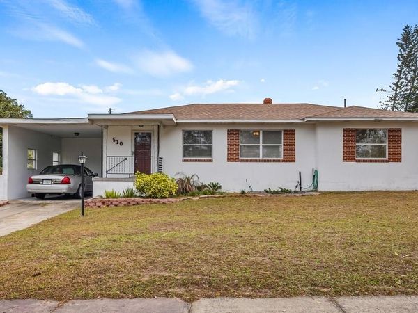 510 N PALM AVENUE, HOWEY IN THE HILLS, FL 34737