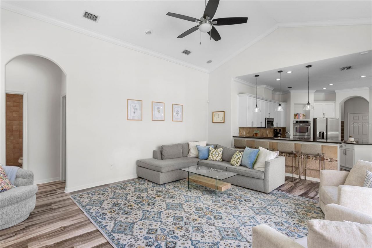 16303 Heathrow Drive, Tampa, FL 33647 Photo