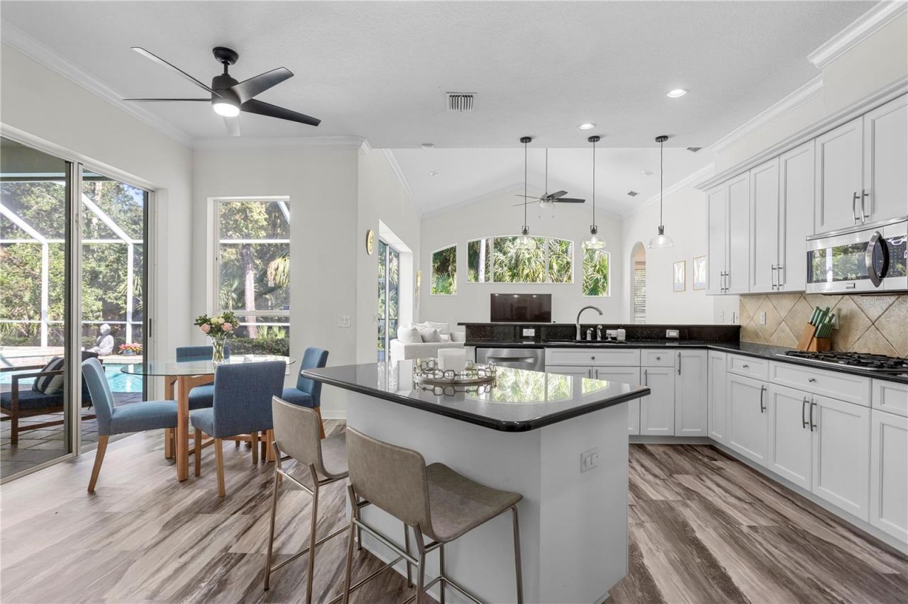 16303 Heathrow Drive, Tampa, FL 33647 Photo