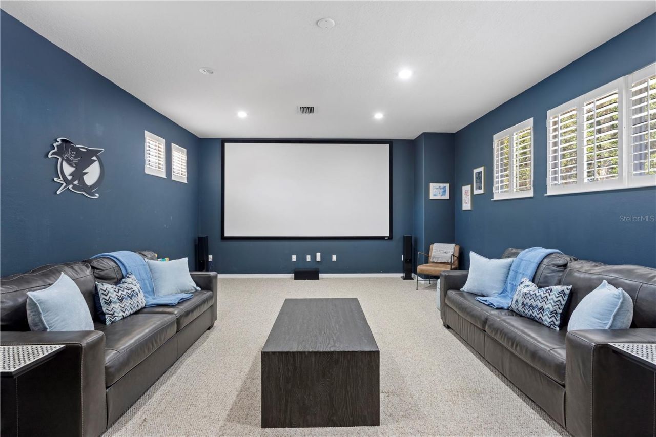 16303 Heathrow Drive, Tampa, FL 33647 Photo