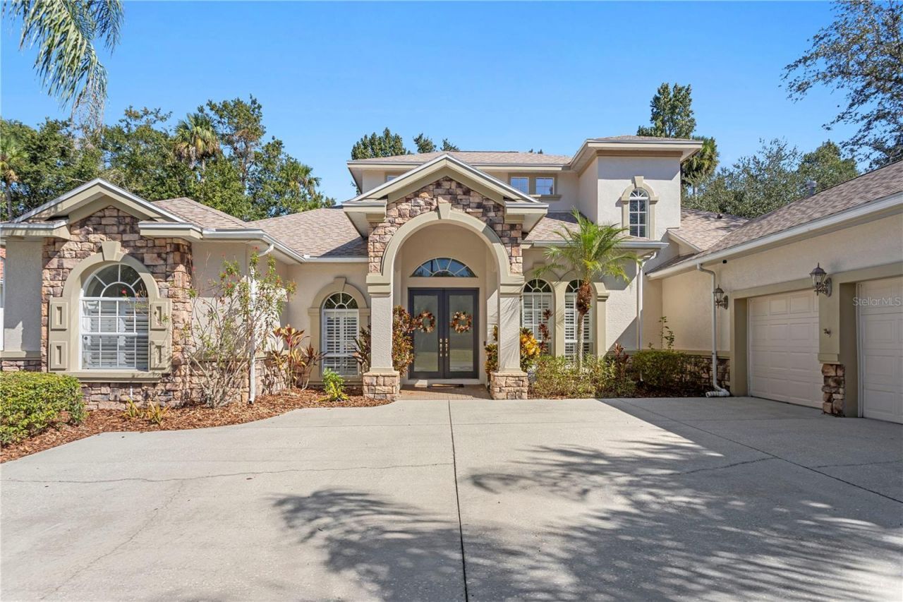 16303 Heathrow Drive, Tampa, FL 33647 Photo