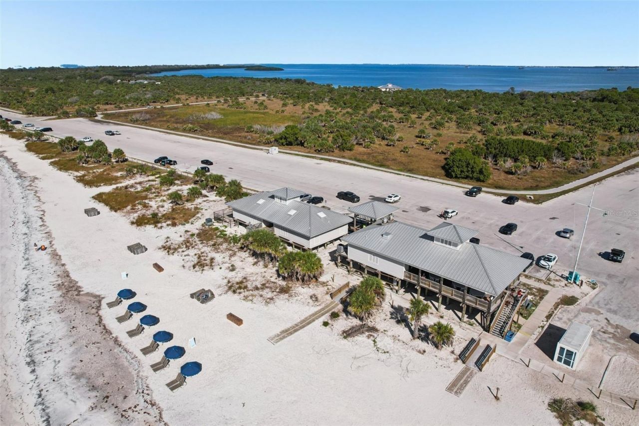 9 Haig Place, Unit 704, Dunedin, FL 34698 Photo