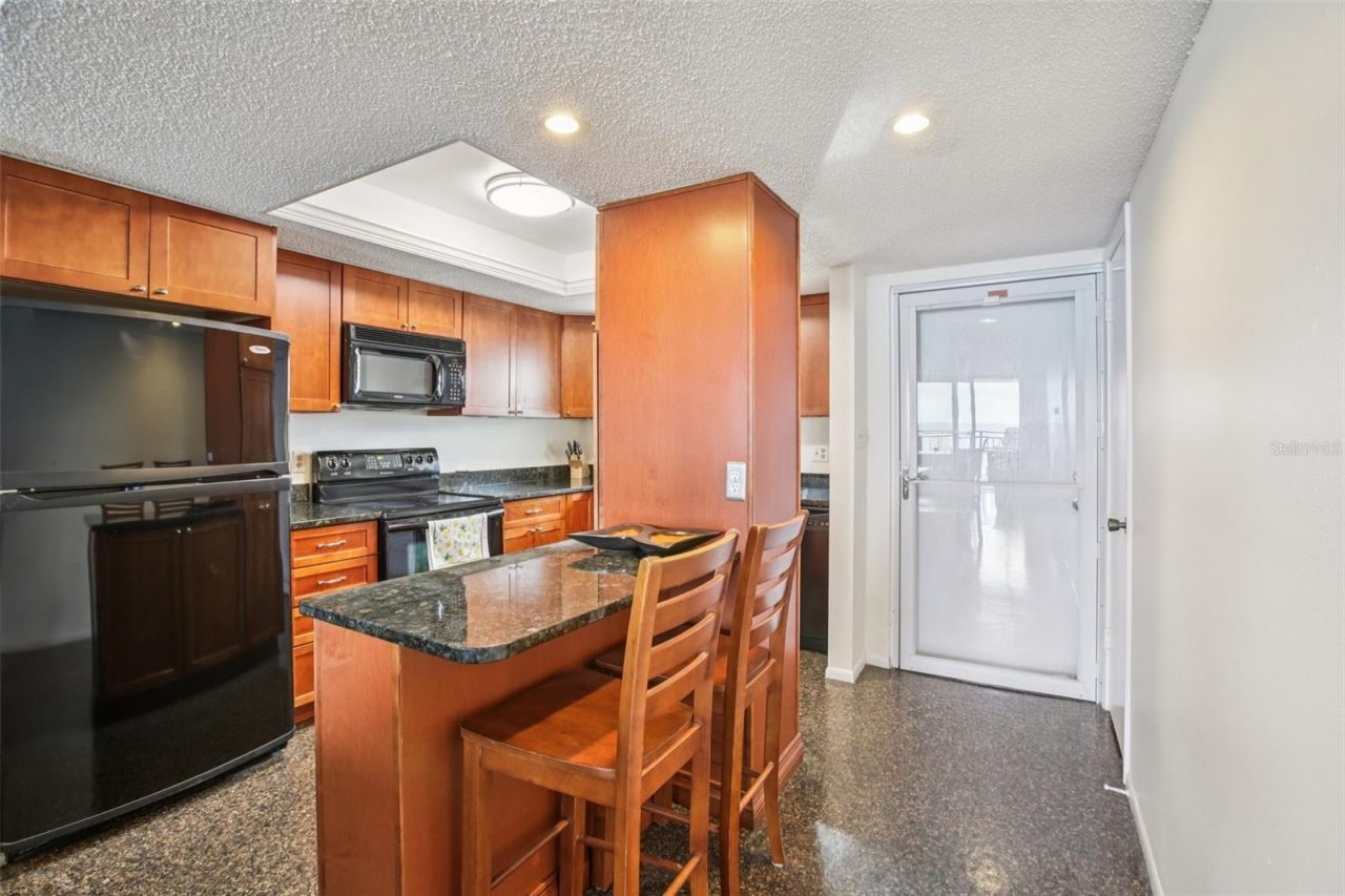 9 Haig Place, Unit 704, Dunedin, FL 34698 Photo