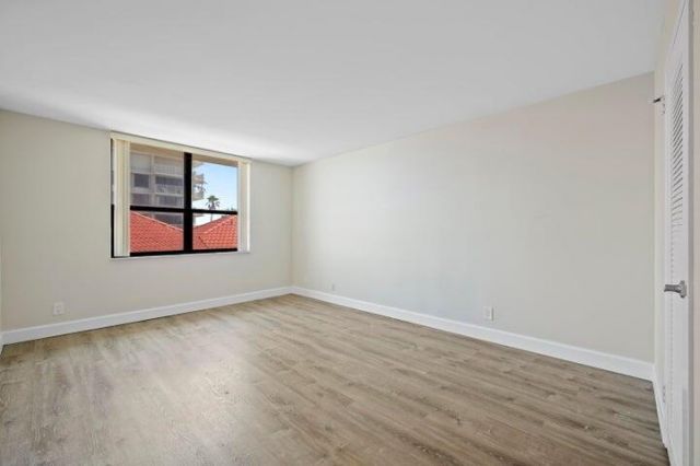 5480 N Ocean Drive, Unit B1a, Singer Island, FL 33404 Photo