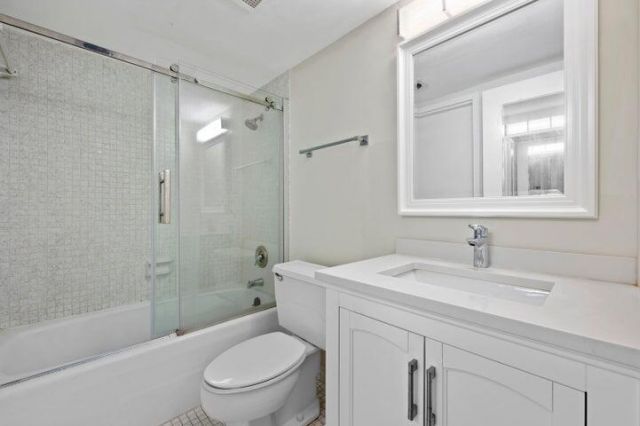 5480 N Ocean Drive, Unit B1a, Singer Island, FL 33404 Photo