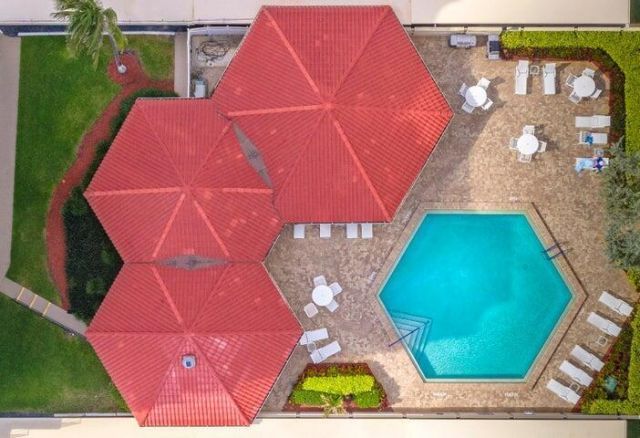 5480 N Ocean Drive, Unit B1a, Singer Island, FL 33404 Photo