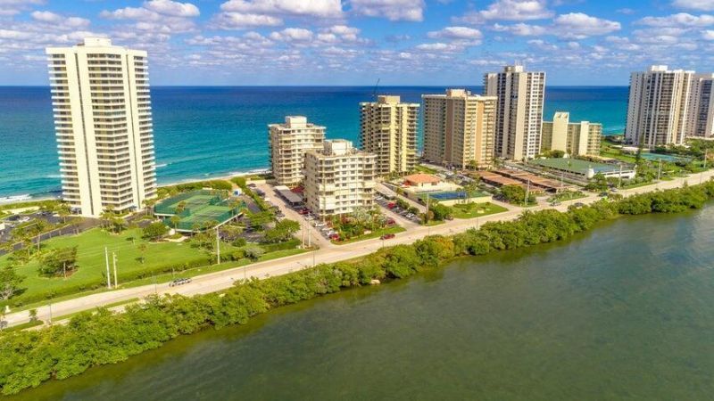 5480 N Ocean Drive, Unit B1a, Singer Island, FL 33404 Photo