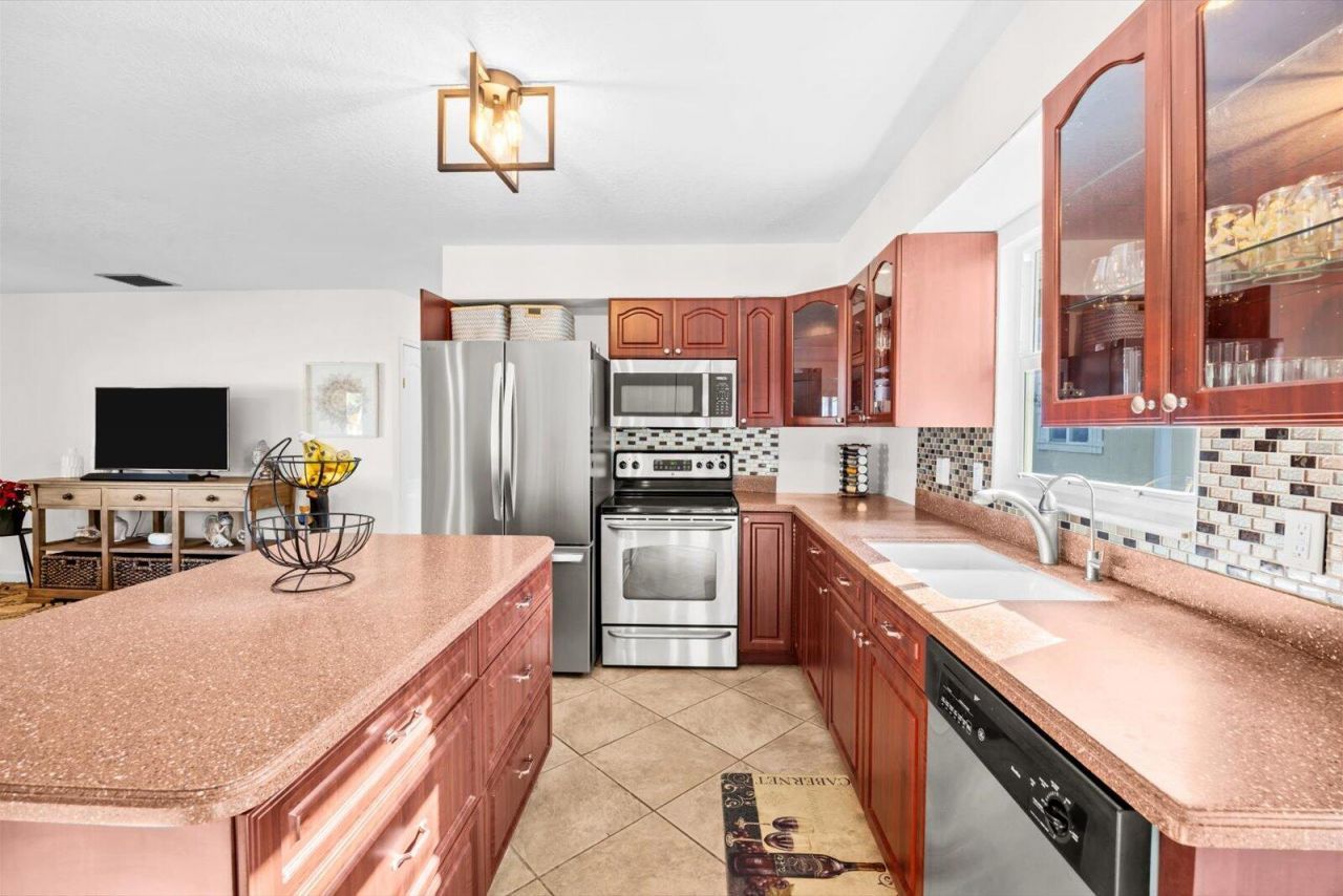 1805 Plover Avenue, Fort Pierce, FL 34949 Photo