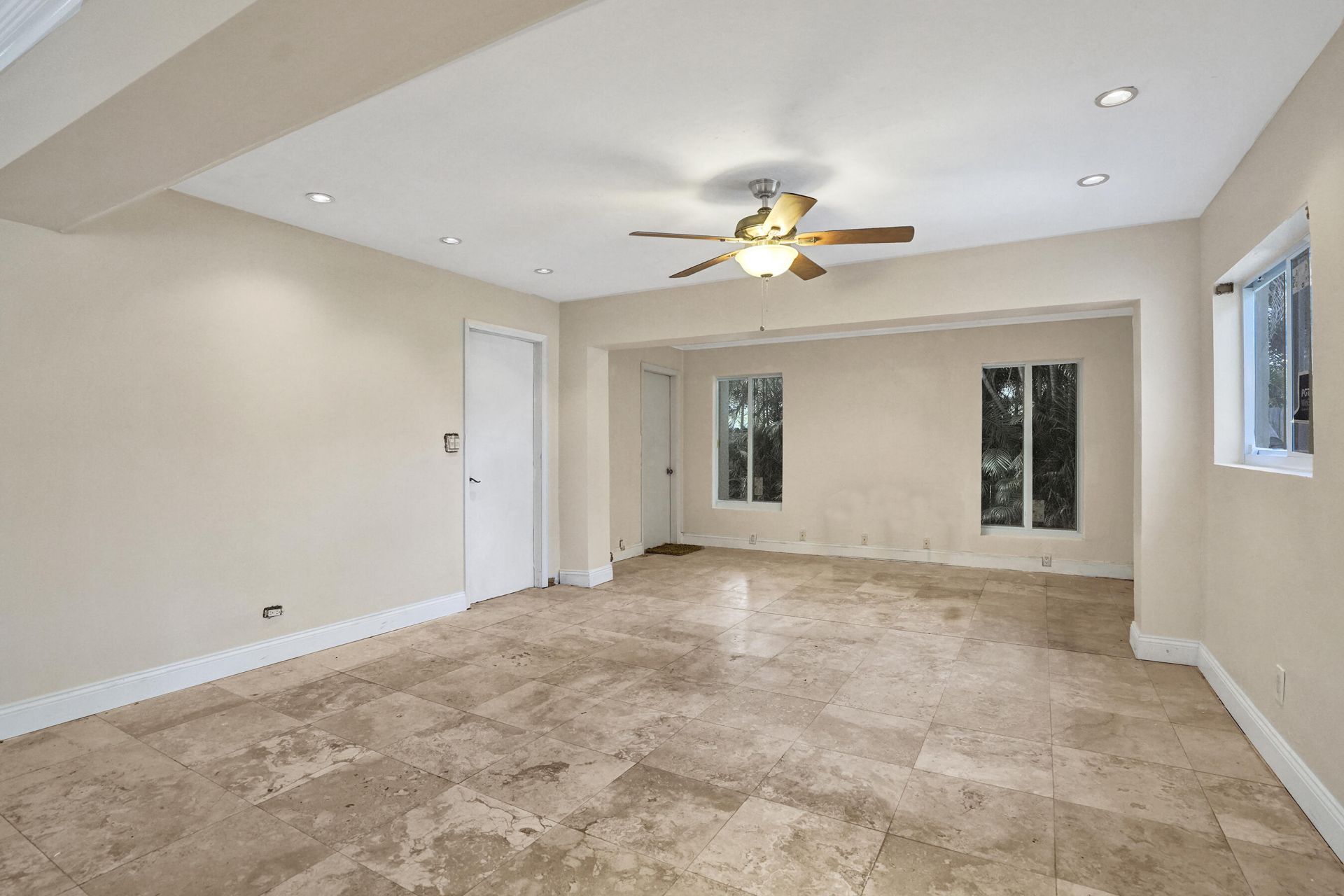 1240 SW 4th Avenue, Pompano Beach, FL 33060 Photo