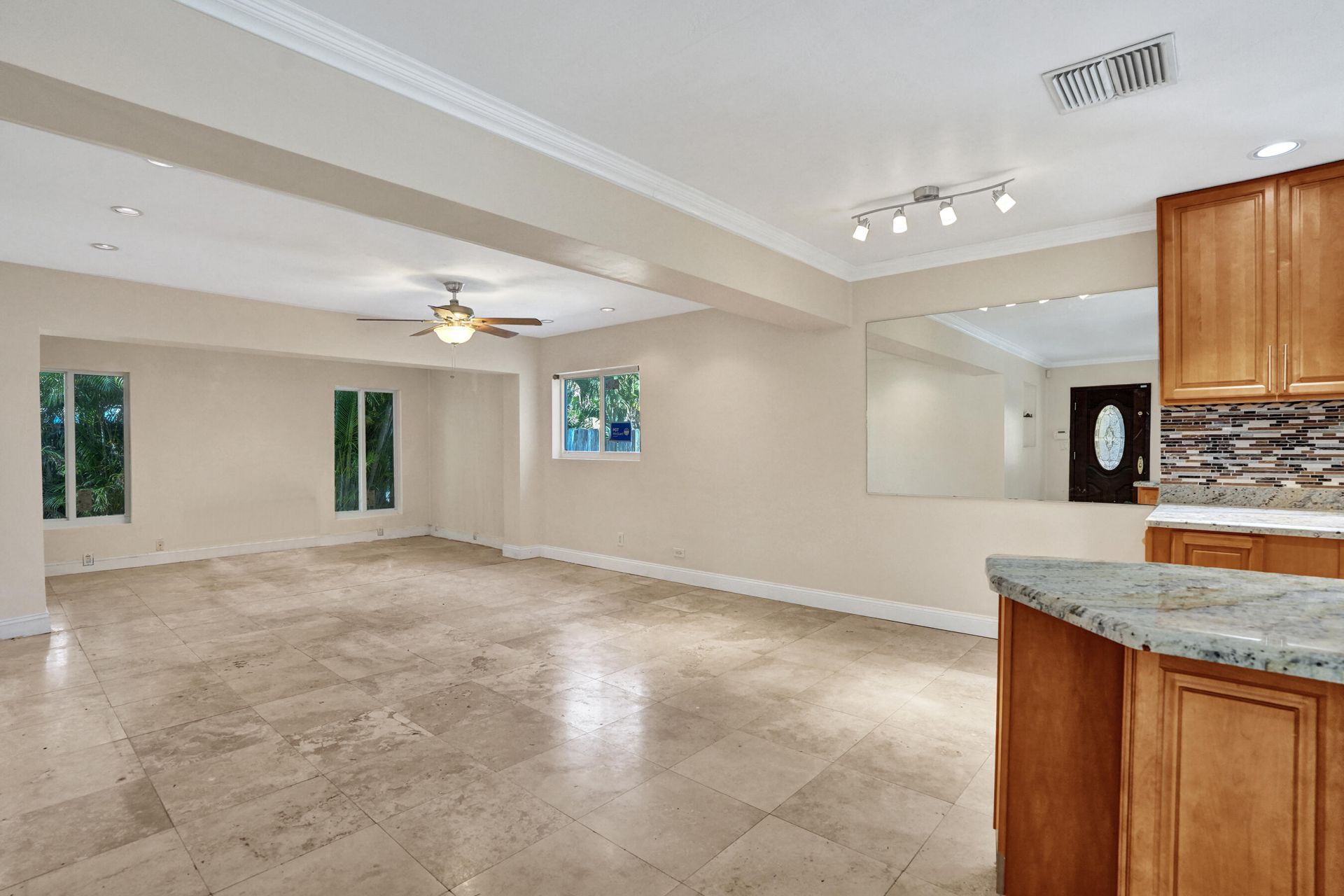 1240 SW 4th Avenue, Pompano Beach, FL 33060 Photo