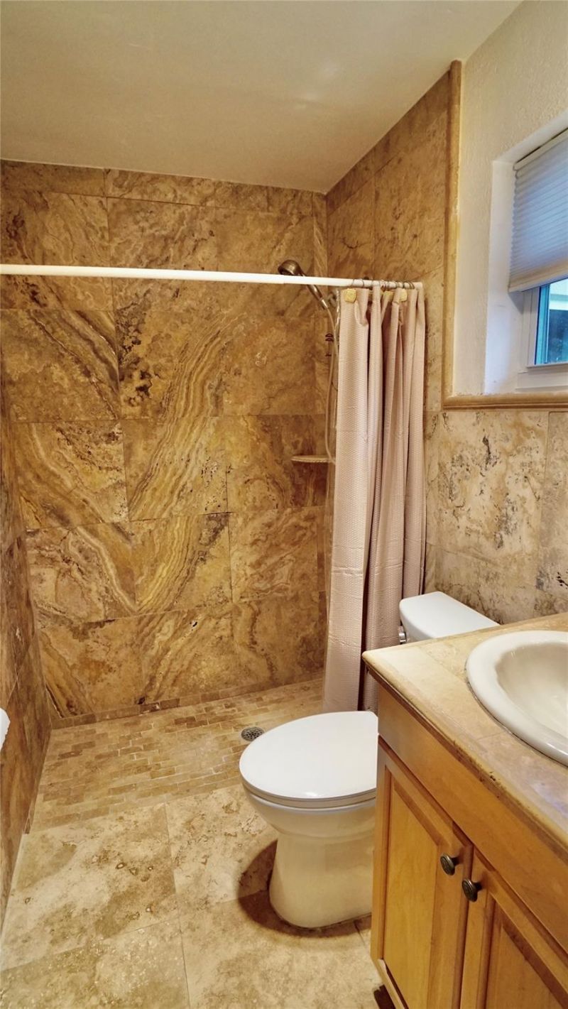 1240 SW 4th Avenue, Pompano Beach, FL 33060 Photo