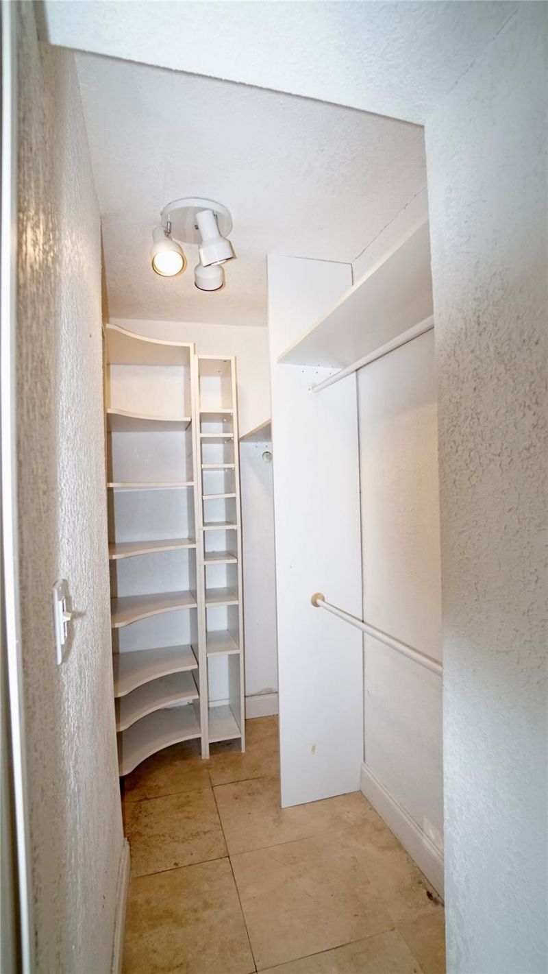 1240 SW 4th Avenue, Pompano Beach, FL 33060 Photo