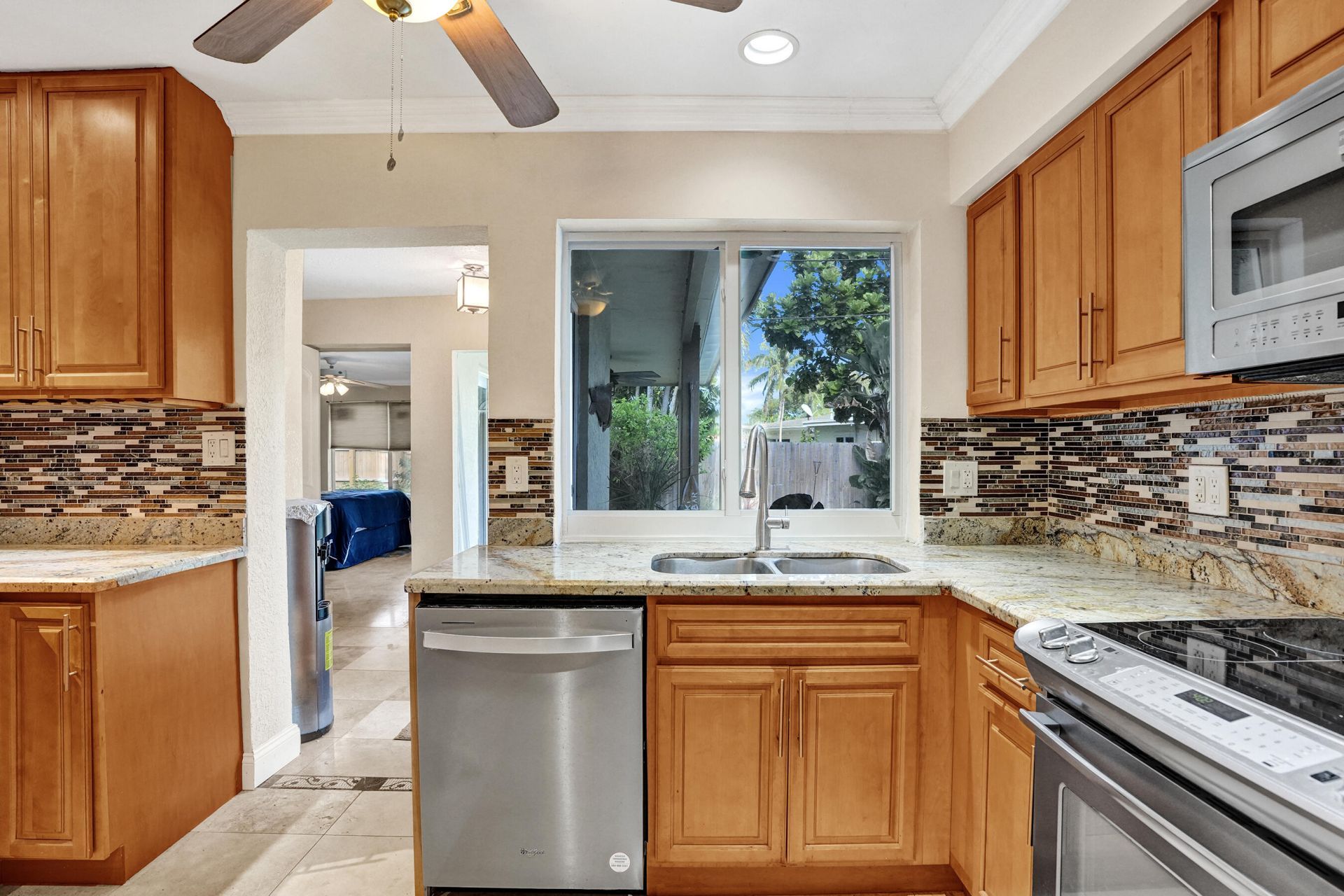 1240 SW 4th Avenue, Pompano Beach, FL 33060 Photo