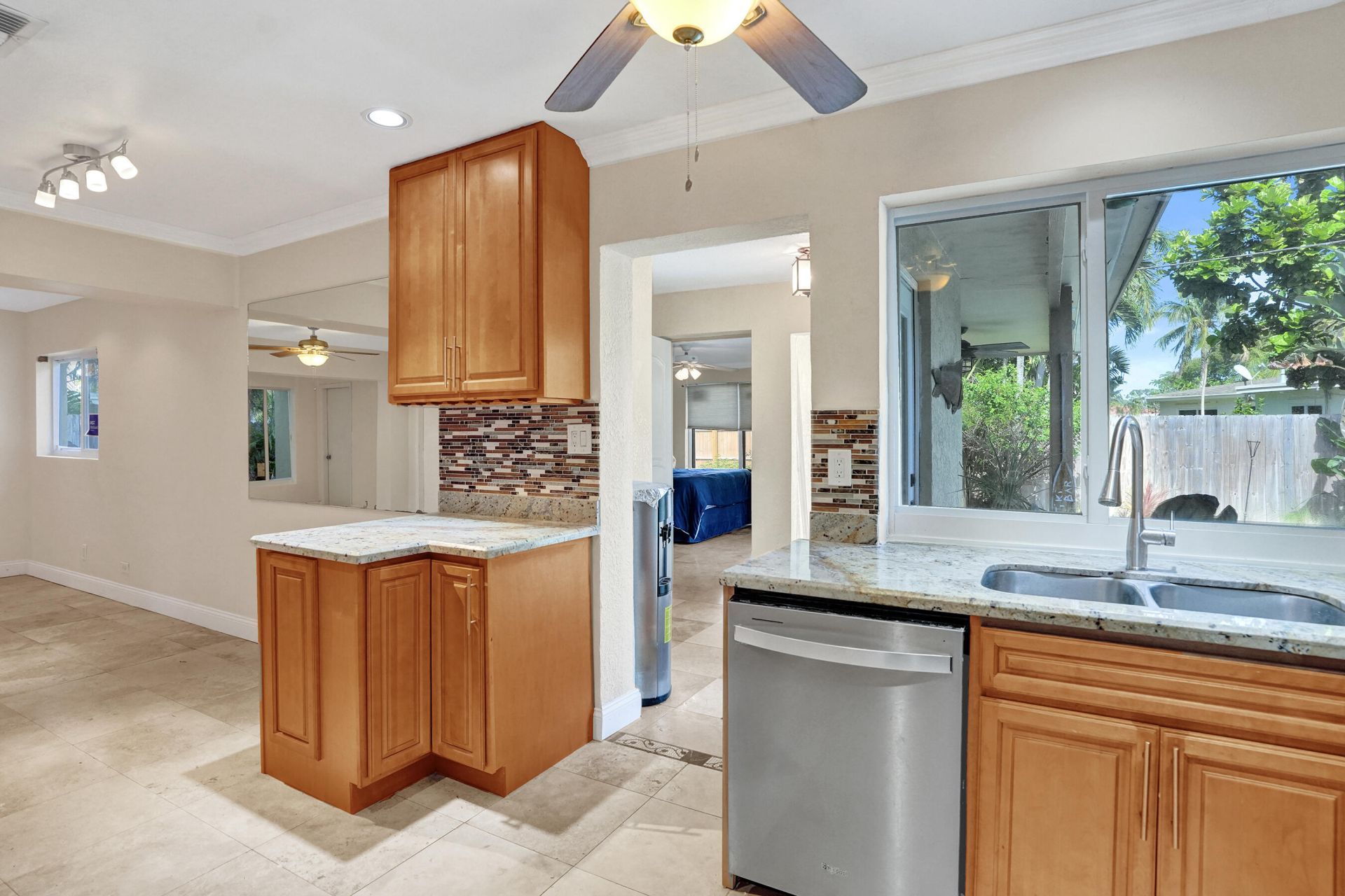 1240 SW 4th Avenue, Pompano Beach, FL 33060 Photo