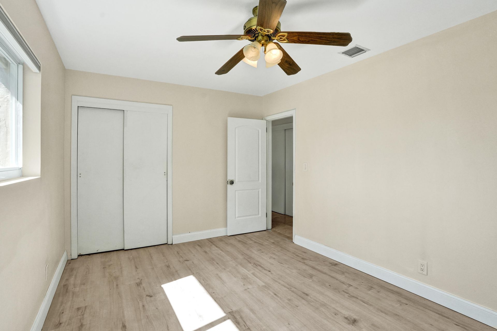 1240 SW 4th Avenue, Pompano Beach, FL 33060 Photo