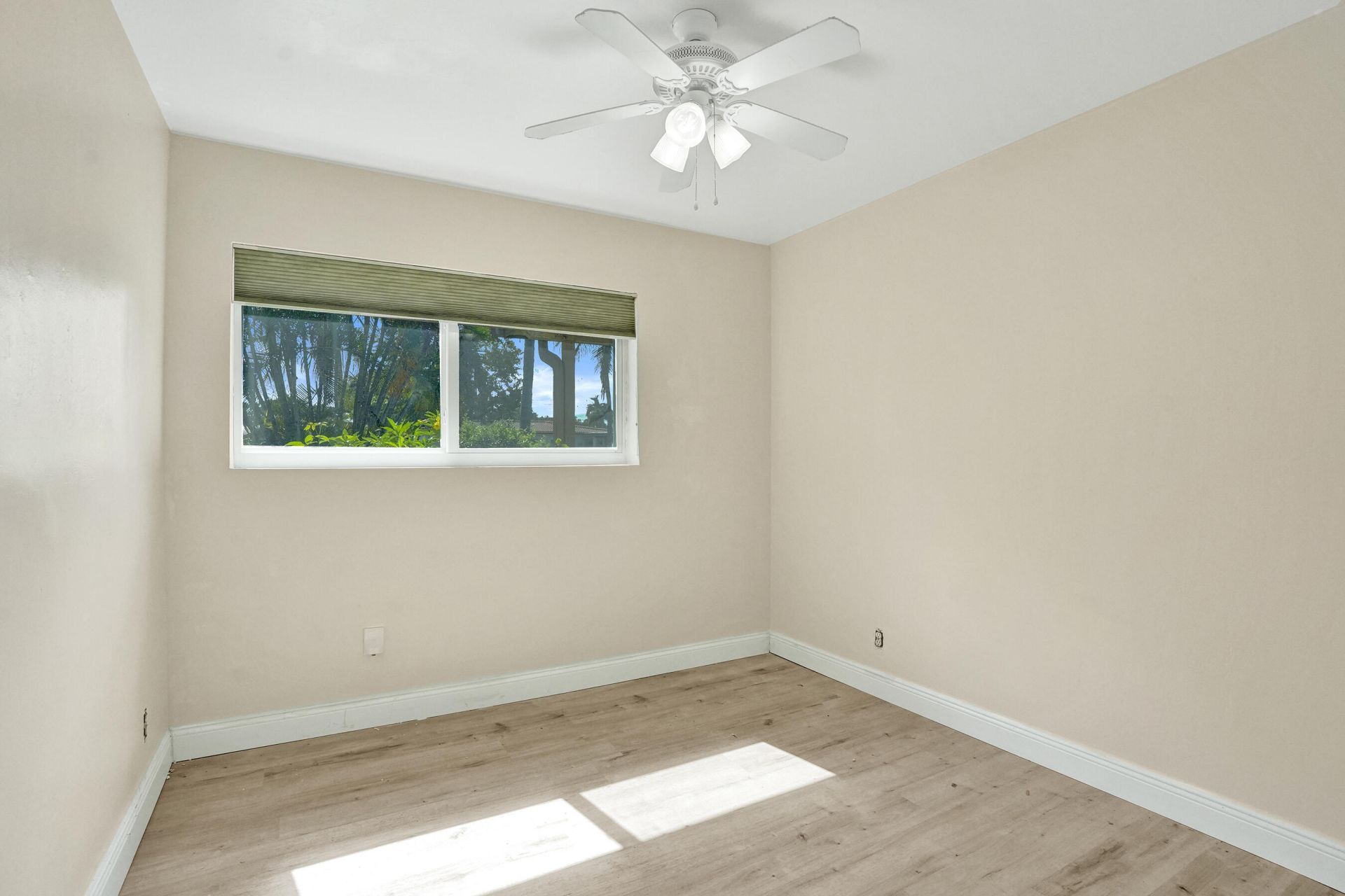 1240 SW 4th Avenue, Pompano Beach, FL 33060 Photo