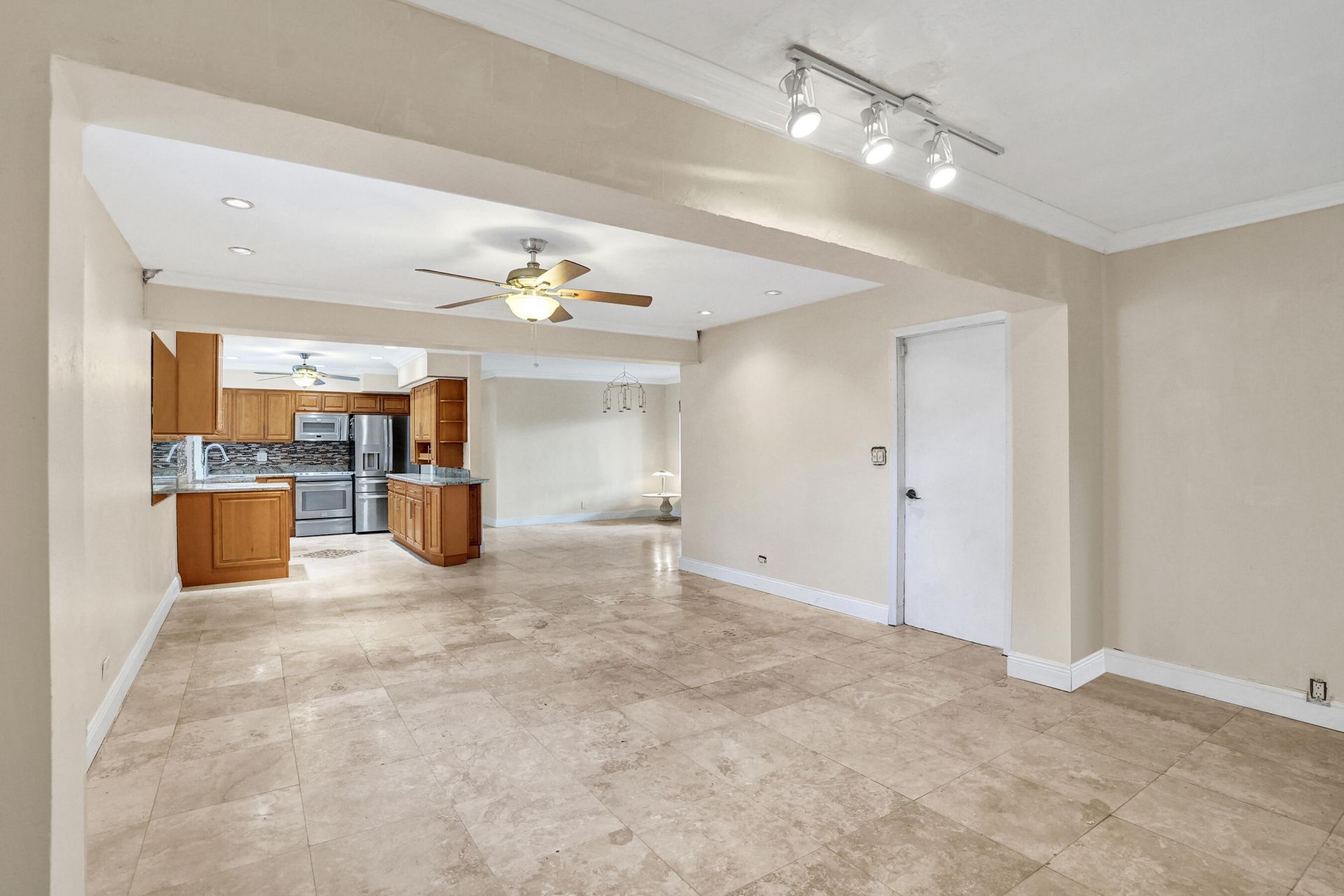 1240 SW 4th Avenue, Pompano Beach, FL 33060 Photo