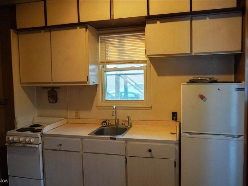 508 Tremont Avenue SW, Massillon, OH 44647 Photo 5