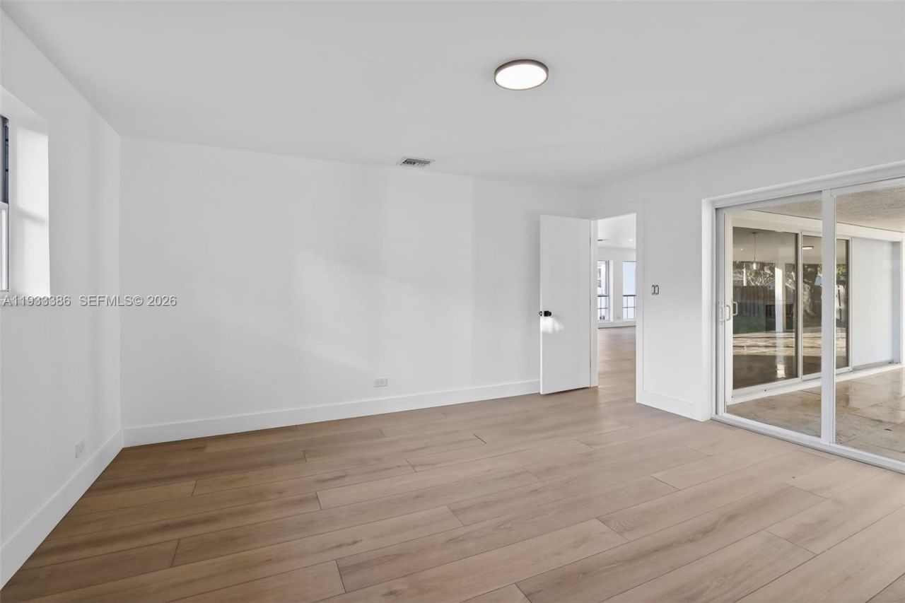 6800 NW 7th St, Plantation, FL 33317 Photo