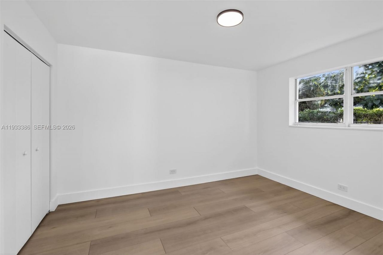 6800 NW 7th St, Plantation, FL 33317 Photo