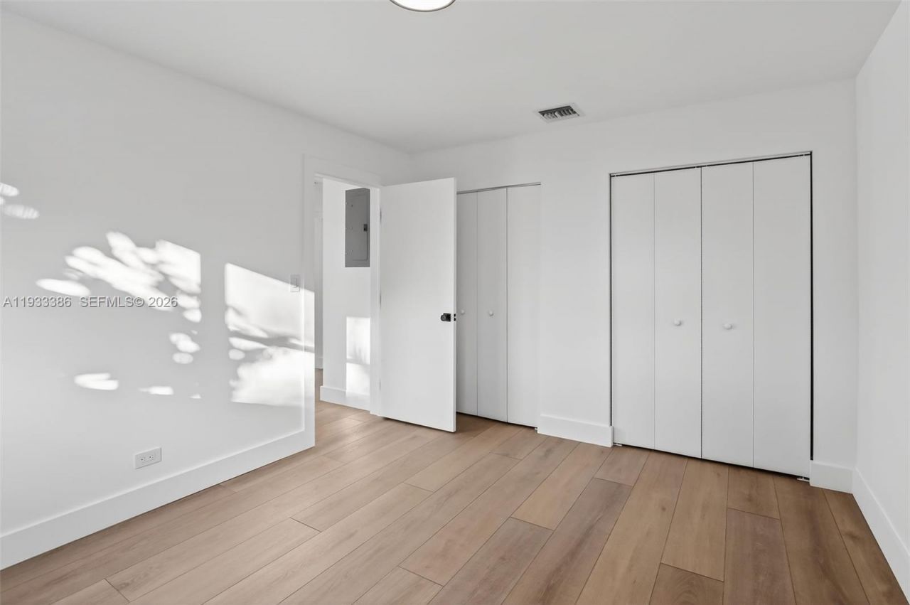 6800 NW 7th St, Plantation, FL 33317 Photo