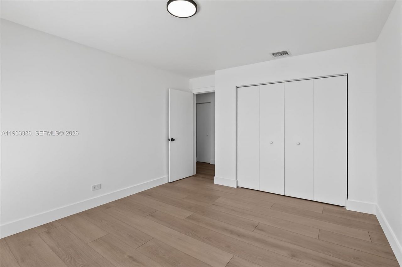 6800 NW 7th St, Plantation, FL 33317 Photo