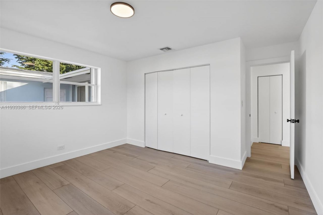 6800 NW 7th St, Plantation, FL 33317 Photo