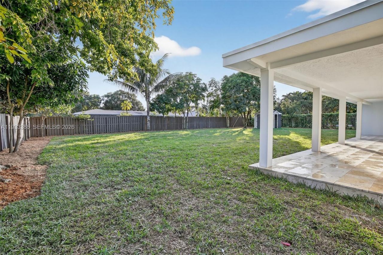 6800 NW 7th St, Plantation, FL 33317 Photo