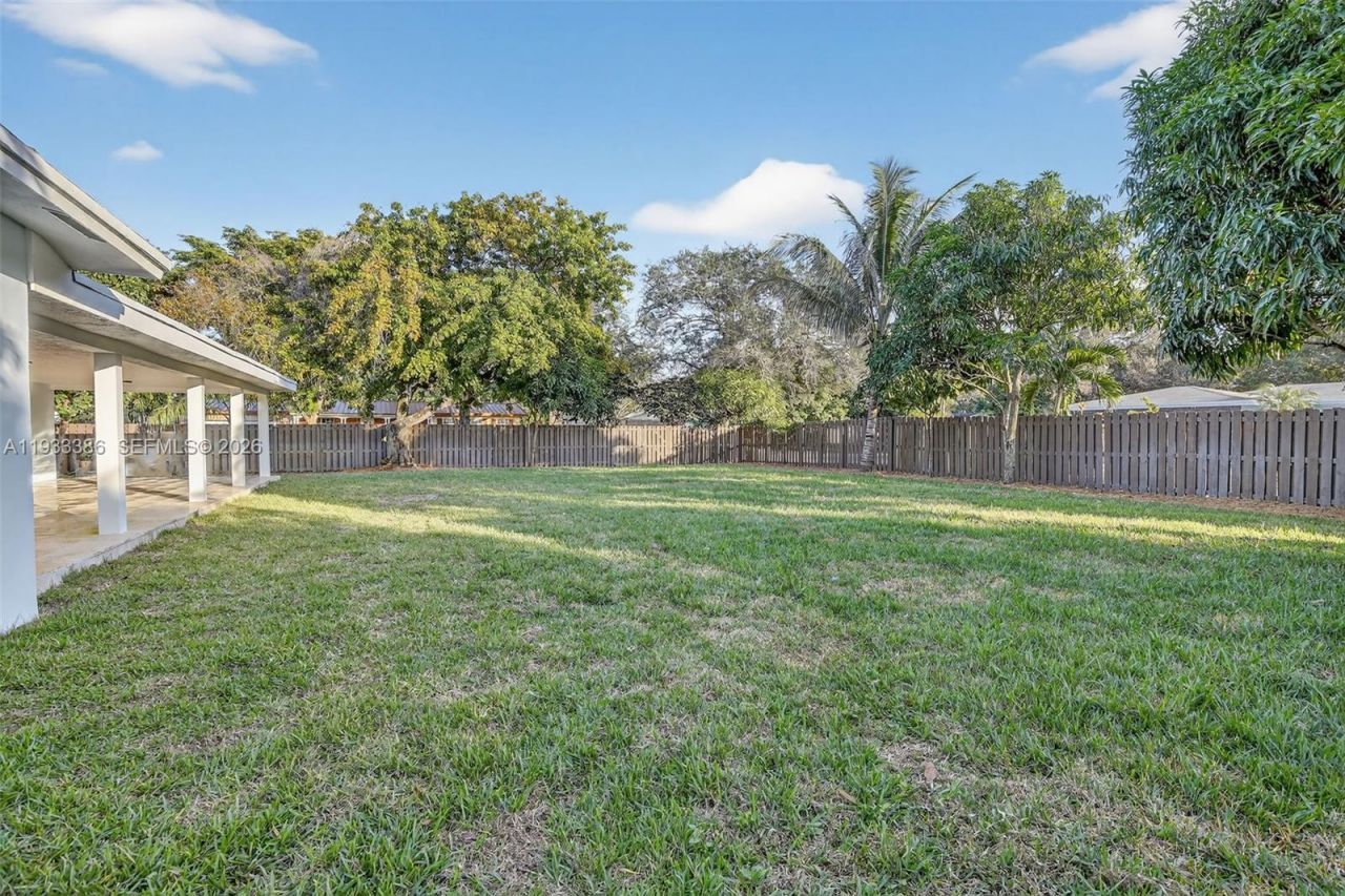 6800 NW 7th St, Plantation, FL 33317 Photo