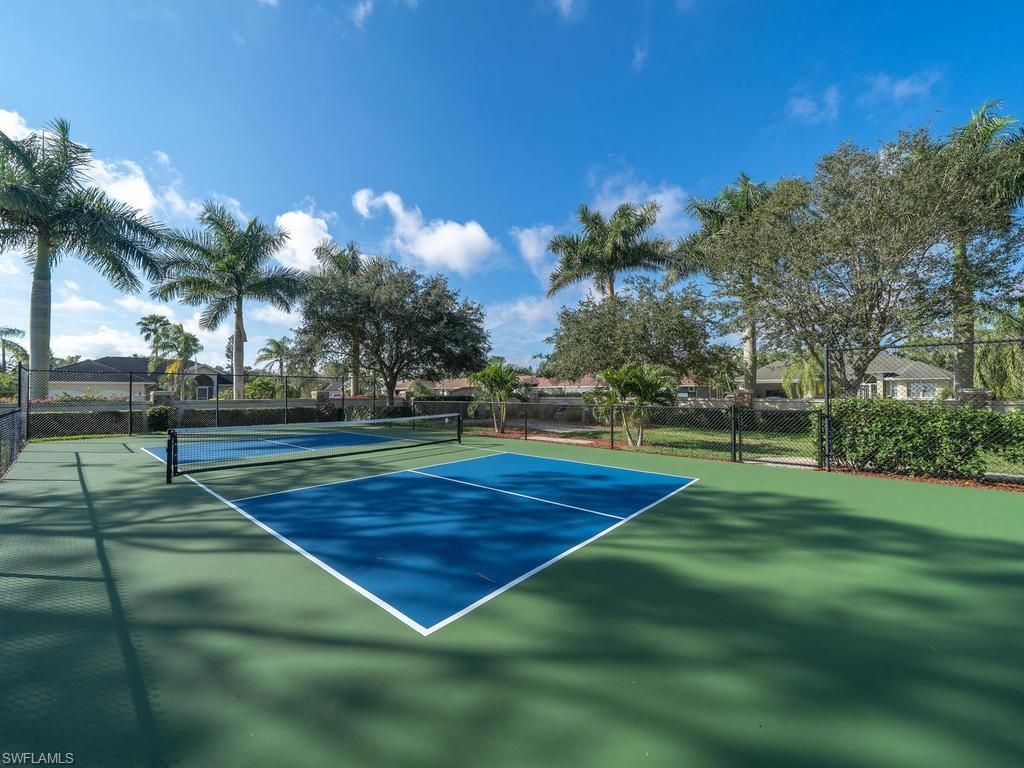 24920 Divot Dr, Bonita Springs, FL 34135 Photo