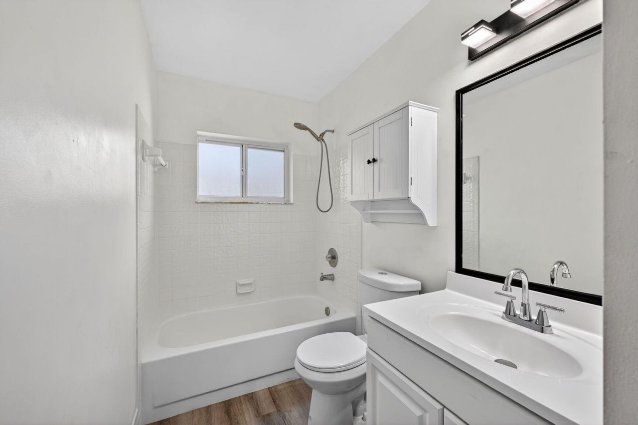 12541 SW 10th Court, Davie, FL 33325 Photo