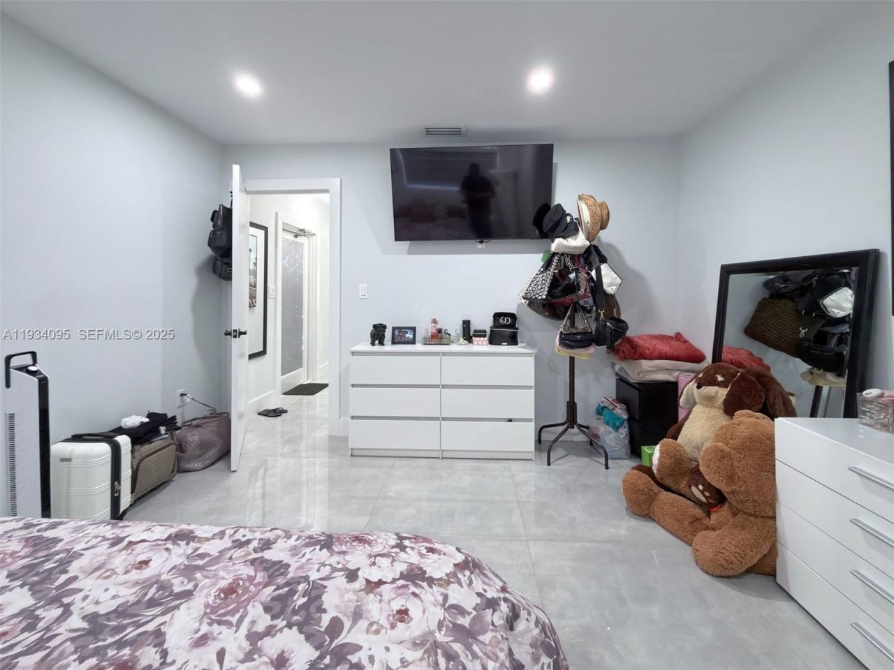 2711 SW 117th Ct, Miami, FL 33175 Photo