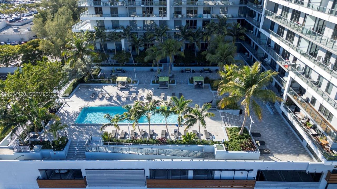 2960 NE 207 St, Unit 810, Aventura, FL 33180 Photo